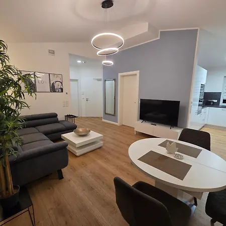 Panorama Penthouse *